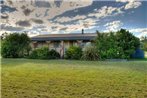 Cottages on Lovedale - Cottage No. 1 (2 bedroom)