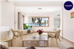 ABSOLUTE WATERFRONT COTTAGE / WOY WOY