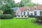 Quaint Cottage in Bruges with Terrace