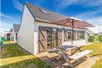 Lovely Holiday Home in De Haan near Sea Beach