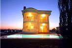 Belek Villa & Family House