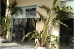 Black&Wild Boutique Hostel