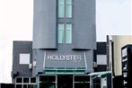 Hollyster Hotel