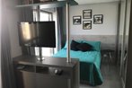 Apartamento decorado e equipado no 27 andar