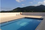 apartamento ubatuba com piscina e churrasqueira