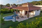 Luxury Villa - Madeiro