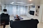 Apartamento para 6 pessoas a 1 quadra da praia deo Leblon