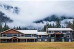 Bella Coola Eagle Lodge