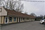 Auberge Du Lac Beauchamp