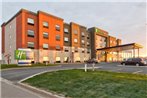 Holiday Inn Express & Suites - North Battleford