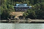 Arbutus Cove Guesthouse