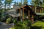Rocklands on Rosseau A Stunning glass house on the shores of Lake Rosseau
