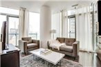 Beautiful Harbourfront Condo in Downtown Toronto