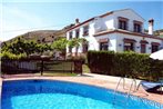 Cozy Cottage in Antequera with Swimming Pool