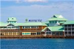 Cedar Point Castaway Bay Indoor Water Park