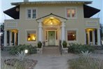 Catalina Park Inn Bed and Breakfast