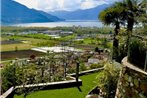 Beautiful lake-View Apartment