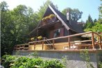 Spacious Chalet in Cutigliano with Pool