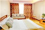 Jianguomen Subway Boutique Family Apartment