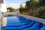 Casa con Jacuzzi y Piscina Privada en Condominio el pen~on Girardot