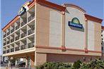 Days Inn by Wyndham Atlantic City Beachblock