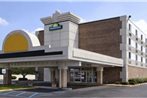 Days Inn by Wyndham Livonia - Detroit