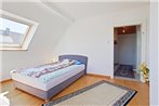 ID 6293 | Private Apartment