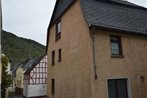 Comfortable house directly by the Moselle