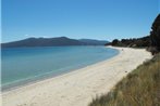 Discover Bruny Island Holiday Accommodation