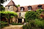Vintage Mansion in Aquitaine with private garden