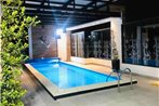 Jacuzzi Piscina Sauna Turco Suite Lujosa