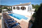 Cometa - holiday home with private swimming pool in Benissa