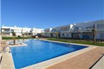 Modern Holiday Home with Swimming Pool in Orihuela