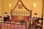 Apartamentos-Monasterio-de-San-Antonio-Apartment-im-englischen-Stil-mit-Meerblick