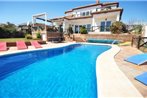 Mijas Villa Sleeps 9 Pool Air Con WiFi