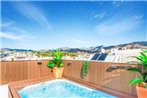 Nerja Villa Sleeps 6 Pool Air Con WiFi