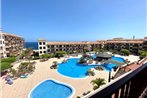 One-Bedroom Apartment with Amazing Pool in Balcon del Mar