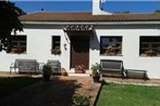 Luxury 2-Bed Villa with pool and garden near RONDA