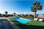 HomeForGuest Apartment with pool and terrace 1 min from the Beach