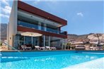 Villa Almeria with ocean views