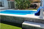 Chalet piscina privada El Platanero solo para familias y parejas
