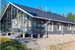 Holiday Home Aurinko-saaga 2 paritalo