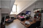 Studio 2 personnes Quartier du Port a` Nice