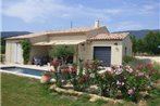 Modern Villa with Private Pool in Cucuron