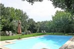Spacious Mansion in Grignan with Swimming Pool