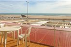 Nice apartment in Narbonne Plage w/ 2 Bedrooms