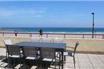 Appartement SUPERBE VUE SUR MER avec TERRASSE plage de Trestraou a` PERROS-GUIREC - Ref 852