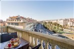 PJ - Dine on the Balcony at a Sleek Writer's Loft and enjoy the view