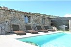 Bergerie de luxe avec piscine chauffee vue sur la baie de Santa Giulia