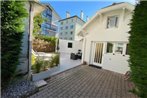 Tiny House - town house in the centre of Annecy terrace & air conditioning